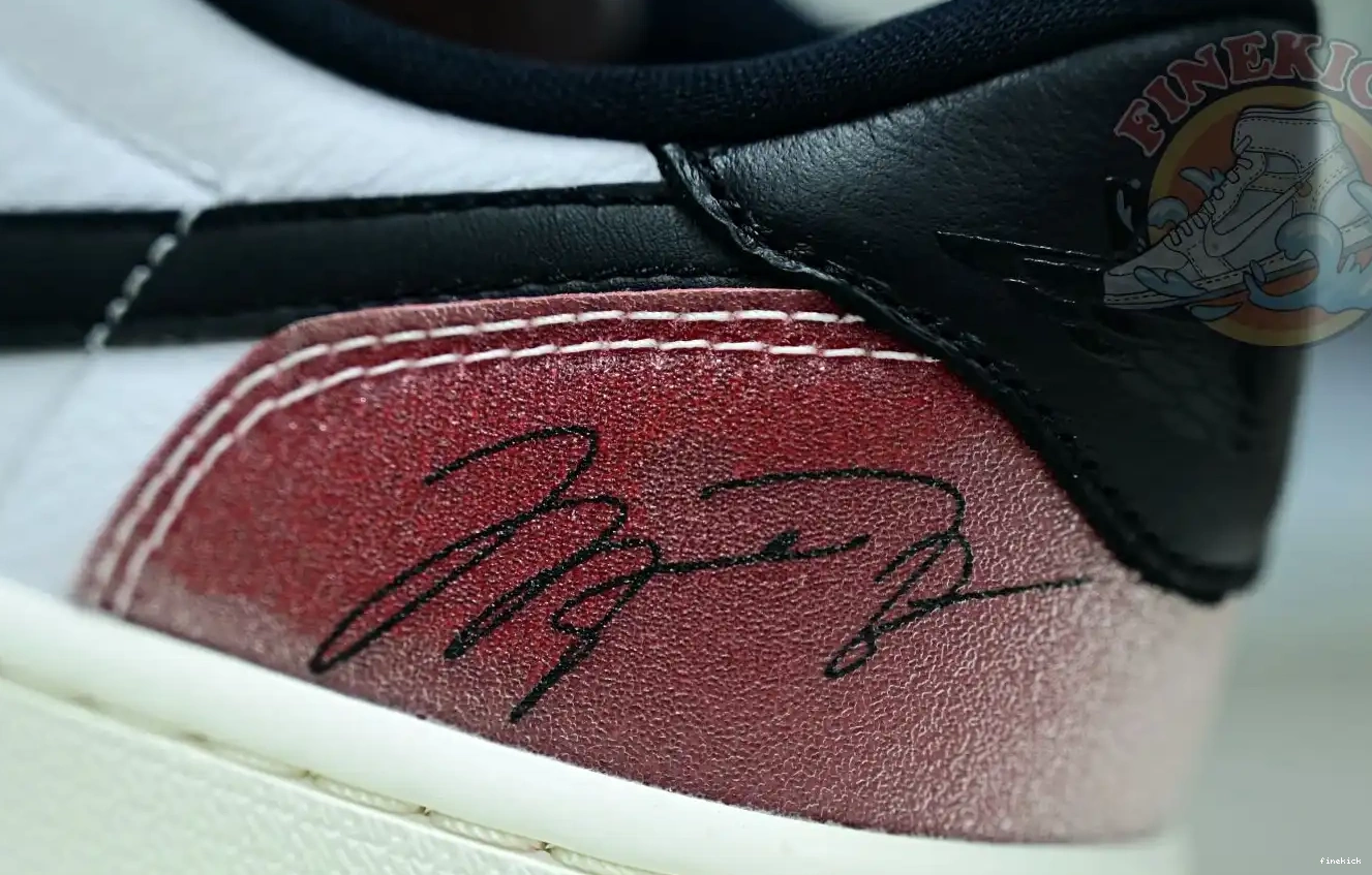 Trophy Air x Jordan1 Jordan OG Room Low 0525